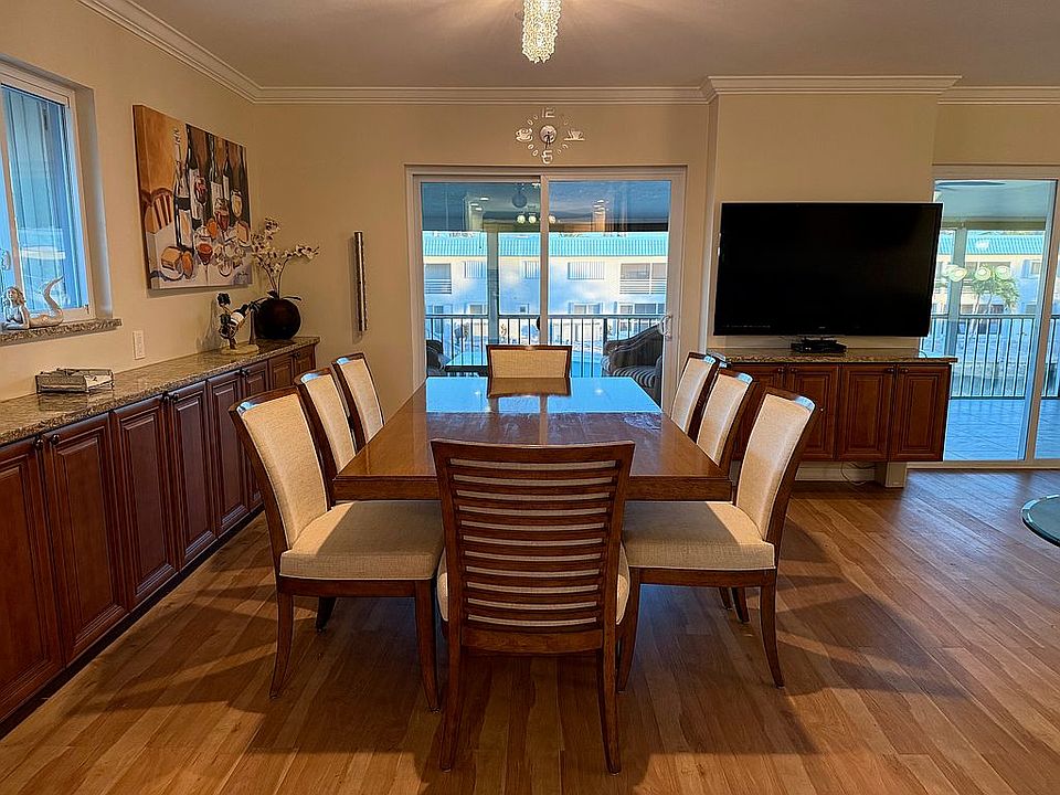 Dining room with porch access